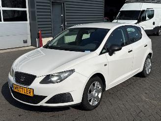 Voiture accidenté Seat Ibiza 1.2 12V Hatchback 4Dr Benzine 1.198cc 44kW (60pk) FWD 2010/1