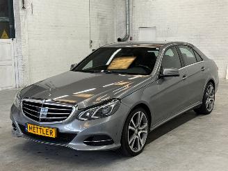 uszkodzony samochody osobowe Mercedes E-klasse E-350 CGI V6 24V BlueEfficiency Sedan 4Dr Benzine 3.498cc 225kW (306pk) RWD 2011-09/2015-12 (212.059) M276952 2014/8