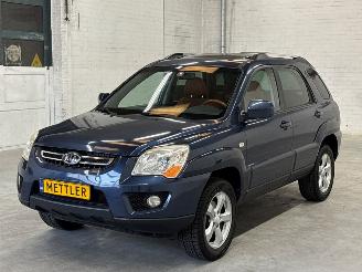 krockskadad bil auto Kia Sportage 2.0 CVVT 16V 4x2 Jeep/SUV  Benzine 1.975cc 104kW (141pk) FWD 2010/1