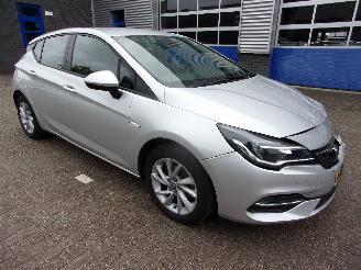 Unfallwagen Opel Astra 1.2 EDITION 2020/6