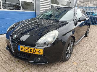 krockskadad bil auto Alfa Romeo Giulietta 1.4 T Distinctive 2011/10
