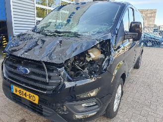 skadebil bedrijf Ford Transit Custom 300 2.0 TDCI L2H1 Limited DC 2018/7