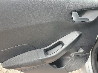 Ford Fiesta 1.0 EcoBoost Titanium Automaat picture 24