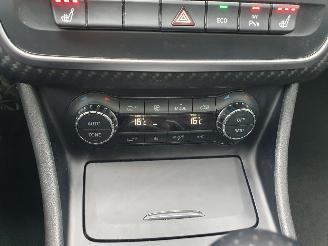 Mercedes A-klasse 200 Prestige picture 23