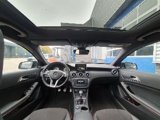 Mercedes A-klasse 200 Prestige picture 16