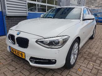 Schadeauto BMW 1-serie 118i Business+ Automaat 2012/6
