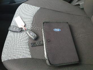 Ford EcoSport 1.0 EcoBoost Titanium picture 24