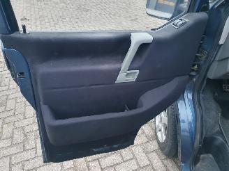 Volkswagen  Transporter 70x02A picture 15