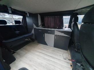 Volkswagen  Transporter 70x02A picture 26