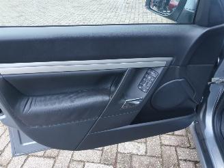 Opel Vectra GTS 1.8-16V Executive Automaat picture 10