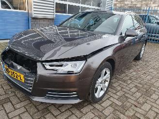 Damaged car Audi A4 Avant 2.0 TDI Lease Edition Automaat 2017/2