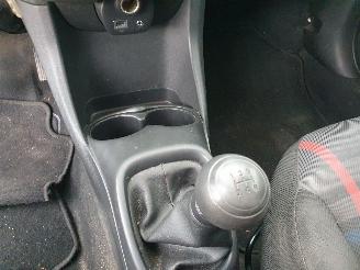 Peugeot 108 1.0 e-VTi Active picture 18