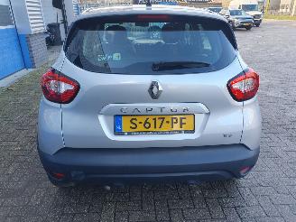 Renault Captur Automaat 1.2 TCe Expression picture 4