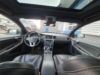 Volvo V-60 2.4 D6 AWD Plug-In Hybrid Summum picture 16