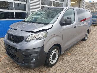skadebil bedrijf Peugeot e-Expert 100KW Dubbel Cabine 2023/6