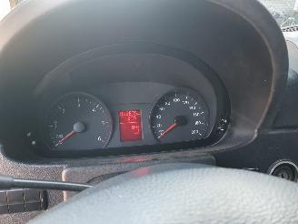 Volkswagen Crafter 35 2.0 TDI L2H3 picture 17