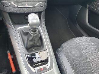 Peugeot 308 1.2 PureTech Blue Lease Premium picture 27