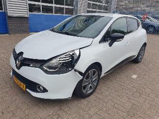 Avarii autoturisme Renault Clio 0.9 TCe ECO Night&Day 2016/6