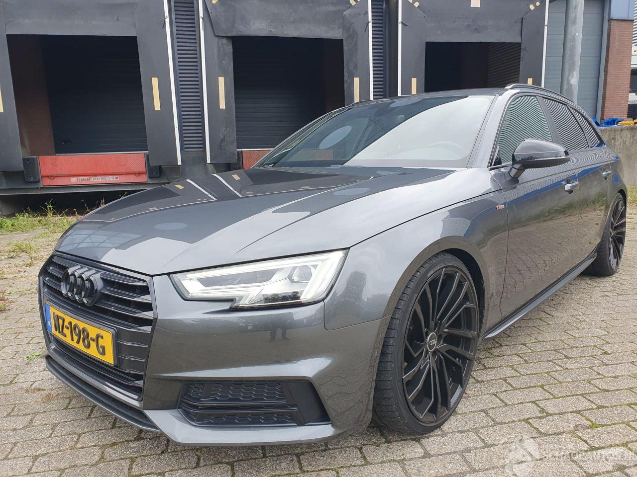 Audi A4 Avant 2.0 TDI Sport S line edition Schadevrij