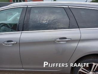 Peugeot 308 308 SW (L4/L9/LC/LJ/LR), Combi 5-drs, 2014 / 2021 1.6 BlueHDi 120 picture 19