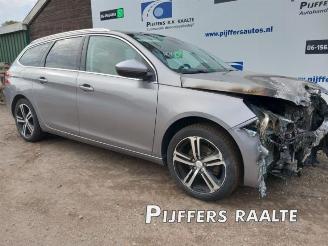 Peugeot 308 308 SW (L4/L9/LC/LJ/LR), Combi 5-drs, 2014 / 2021 1.6 BlueHDi 120 picture 2