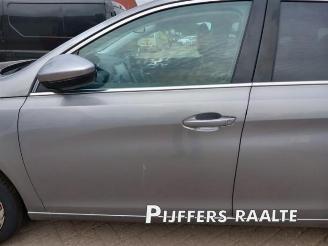 Peugeot 308 308 SW (L4/L9/LC/LJ/LR), Combi 5-drs, 2014 / 2021 1.6 BlueHDi 120 picture 21