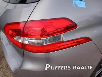 Peugeot 308 308 SW (L4/L9/LC/LJ/LR), Combi 5-drs, 2014 / 2021 1.6 BlueHDi 120 picture 12