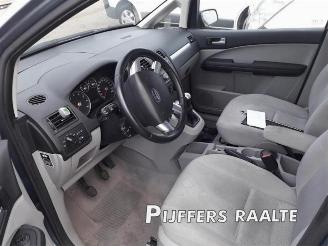 Ford C-Max  picture 8