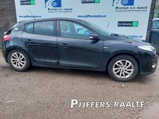 Vrakbiler auto Renault Mégane Megane III Berline (BZ), Hatchback 5-drs, 2008 / 2017 1.5 dCi 110 2013/11