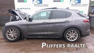 Salvage car Alfa Romeo Stelvio Stelvio (949), SUV, 2017 2.0 T 16V Q4 2018/2