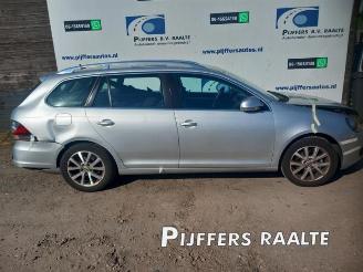 Salvage car Volkswagen Golf Golf VI Variant (AJ5/1KA), Combi, 2009 / 2013 1.4 TSI 122 16V 2010/5