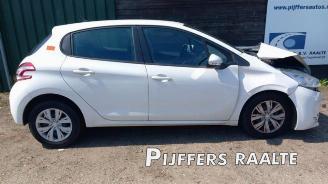 Peugeot 208 208 I (CA/CC/CK/CL), Hatchback, 2012 / 2019 1.2 Vti 12V PureTech 82 picture 1