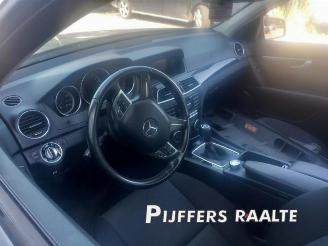 Mercedes C-klasse C (W204), Sedan, 2007 / 2014 1.8 C-180 CGI 16V picture 10