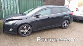 Coche siniestrado Ford Focus Focus 3 Wagon, Combi, 2010 / 2020 1.0 Ti-VCT EcoBoost 12V 125 2012/10