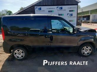 Auto da rottamare Fiat Doblo Doblo Cargo (263), Van, 2010 1.3 D Multijet 2017/7