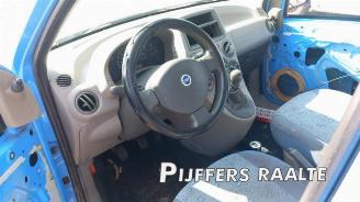 Fiat Panda Panda (169), Hatchback, 2003 / 2013 1.1 Fire picture 23