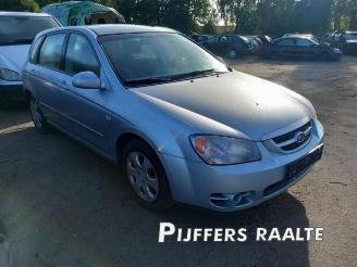  Kia Cerato Cerato, Hatchback, 2004 / 2008 1.6 16V 2007/1