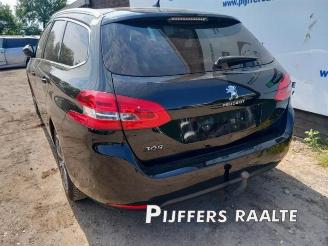 Peugeot 308 308 SW (L4/L9/LC/LJ/LR), Combi 5-drs, 2014 / 2021 1.2 12V e-THP PureTech 130 picture 6