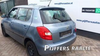 Coche siniestrado Skoda Fabia Fabia II (5J), Hatchback 5-drs, 2006 / 2014 1.4i 16V 2007/8