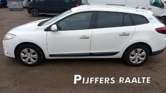 Purkuautot passenger cars Renault Mégane Megane III Grandtour (KZ), Combi 5-drs, 2008 / 2016 1.4 16V TCe 130 2010/7