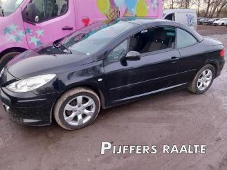Vrakbiler auto Peugeot 307 307 CC (3B), Cabrio, 2003 / 2009 2.0 16V 2008/3