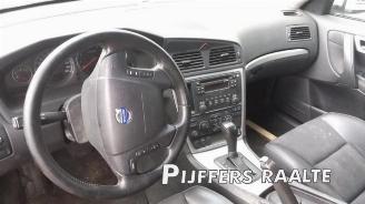 Volvo V-70 V70 (SW), Combi, 1999 / 2008 2.4 20V 140 picture 13