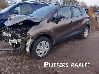 Coche siniestrado Renault Captur Captur I (2R), SUV, 2013 0.9 Energy TCE 12V 2013/7
