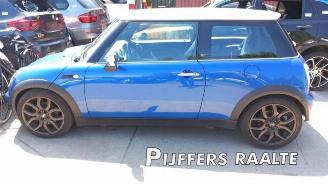 disassembly passenger cars Mini Cooper Mini (R50/53), Hatchback, 2001 / 2007 1.6 16V Cooper 2006/3