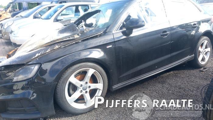 Audi A3 A3 Sportback (8VA/8VF), Hatchback 5-drs, 2012 / 2020 2.0 TDI 16V