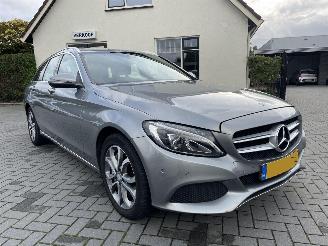 krockskadad bil auto Mercedes C-klasse Estate 350 e Lease Edition N.A.P NL AUTO PRACHTIG!! 2016/7