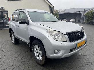 Unfallwagen Toyota Landcruiser 3.0 D-4D-F LX High Roof Blind Van N.A.P NL AUTO 12500 EX BTW 2012/1