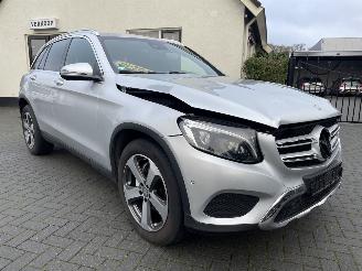 skadebil auto Mercedes GLC 220 d 4MATIC Ambition N.A.P PRACHTIG!!! 2016/3