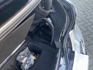 BMW 3-serie 318i Executive AUTOMAAT N.A.P NL AUTO PRACHTIG!!! picture 19