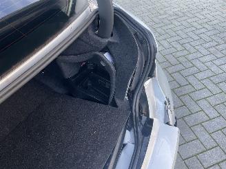 BMW 3-serie 318i Executive AUTOMAAT N.A.P NL AUTO PRACHTIG!!! picture 18